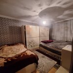 Продажа 3 комнатная Вторичка, 18-й микрорайон район 8