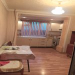 Kirayə (aylıq) 3 otaqlı Köhnə Tikili, Qara Qarayev metrosu, 8-ci kilometr, Nizami rayonu 3