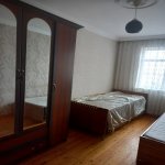Kirayə (aylıq) 3 otaqlı Köhnə Tikili, Xalqlar dostluğu metrosu, 8-ci kilometr, Nizami rayonu 5