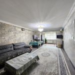 Продажа 2 комнатная Вторичка, 3-ий микрорайон район 2