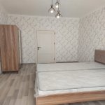 Kirayə (aylıq) 3 otaqlı Köhnə Tikili, Azadlıq metrosu, 8-ci mikrorayon, Binəqədi rayonu 8