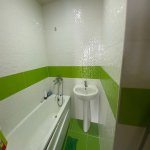 Kirayə (aylıq) 3 otaqlı Yeni Tikili, İçərişəhər metrosu, Bayıl qəs., Səbail rayonu 9