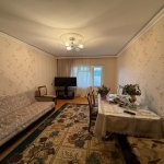 Kirayə (aylıq) 3 otaqlı Köhnə Tikili, Həzi Aslanov metrosu, H.Aslanov qəs., Xətai rayonu 1
