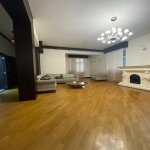 Kirayə (aylıq) 4 otaqlı Köhnə Tikili, İçərişəhər metrosu, Səbail rayonu 1