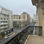 Kirayə (aylıq) 3 otaqlı Köhnə Tikili, Sahil metrosu, Səbail rayonu 14
