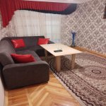 Kirayə (günlük) 3 otaqlı Köhnə Tikili Gəncə 1