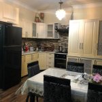 Kirayə (aylıq) 4 otaqlı Köhnə Tikili, Gənclik metrosu, Nərimanov rayonu 13