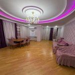 Kirayə (aylıq) 3 otaqlı Yeni Tikili, Memar Əcəmi metrosu, 3-cü mikrorayon, Nəsimi rayonu 2