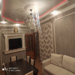 Kirayə (aylıq) 3 otaqlı Köhnə Tikili, İnşaatçılar metrosu, Yeni Yasamal qəs., Yasamal rayonu 3