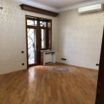 Kirayə (aylıq) 13 otaqlı Həyət evi/villa, Elmlər akademiyası metrosu, Yasamal rayonu 8