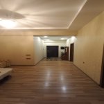 Kirayə (aylıq) 3 otaqlı Yeni Tikili Xırdalan 4