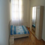 Kirayə (günlük) 4 otaqlı Köhnə Tikili, Sahil metrosu, Səbail rayonu 18