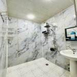 Kirayə (aylıq) 3 otaqlı Köhnə Tikili, Memar Əcəmi metrosu, 5-ci mikrorayon, Nəsimi rayonu 12