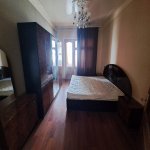 Kirayə (aylıq) 3 otaqlı Köhnə Tikili Xırdalan 10