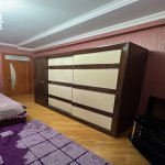 Kirayə (aylıq) 3 otaqlı Yeni Tikili, Neftçilər metrosu, 8-ci kilometr, Nizami rayonu 8