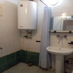 Продажа 1 комнатная Вторичка, İnşaatçılar метро, пос. Ясамал, Ясамал район 5