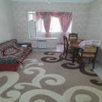 Kirayə (aylıq) 2 otaqlı Köhnə Tikili, Neftçilər metrosu, 8-ci kilometr, Nizami rayonu 1