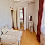 Аренда 3 комнатная Новостройка, İnşaatçılar метро, пос. Йени Ясамал, Ясамал район 14