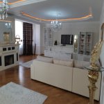 Satılır 9 otaqlı Həyət evi/villa, Badamdar qəs., Səbail rayonu 20