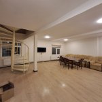 Kirayə (aylıq) 3 otaqlı Həyət evi/villa, İnşaatçılar metrosu, Yasamal rayonu 8