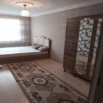 Kirayə (aylıq) 2 otaqlı Köhnə Tikili Xırdalan 5