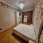 Посуточно 4 комнатная Новостройка, İnşaatçılar метро, Ясамал район 22