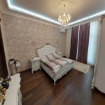 Satılır 8 otaqlı Həyət evi/villa, Elmlər akademiyası metrosu, Badamdar qəs., Səbail rayonu 13