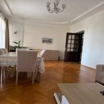 Kirayə (aylıq) 3 otaqlı Köhnə Tikili, Sahil metrosu, Nəsimi heykəli, Nəsimi rayonu 3