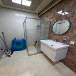 Продажа 2 комнатная Новостройка, İnşaatçılar метро, пос. Йени Ясамал, Ясамал район 12