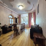 Satılır 6 otaqlı Həyət evi/villa Oğuz 25