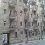 Kirayə (aylıq) 3 otaqlı Köhnə Tikili, Sahil metrosu, Səbail rayonu 2