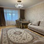 Продажа 3 комнат Вторичка, м. 20 Января метро, 3-ий микрорайон, Насими район 2