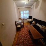 Kirayə (aylıq) 3 otaqlı Köhnə Tikili, 8 Noyabr metrosu, 9-cu mikrorayon, Binəqədi rayonu 1