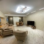 Kirayə (aylıq) 3 otaqlı Yeni Tikili, 28 May metrosu, Port Baku, Nəsimi rayonu 1