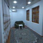 Kirayə (aylıq) 3 otaqlı Həyət evi/villa, İnşaatçılar metrosu, Yeni Yasamal qəs., Yasamal rayonu 1