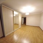 Kirayə (aylıq) 3 otaqlı Köhnə Tikili, Qara Qarayev metrosu, 8-ci kilometr, Nizami rayonu 15