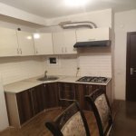 Kirayə (aylıq) 3 otaqlı Yeni Tikili Xırdalan 4