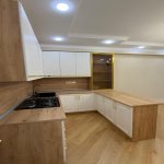 Продажа 2 комнатная Новостройка, İnşaatçılar метро, пос. Йени Ясамал, Ясамал район 5