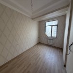 Продажа 3 комнатная Новостройка, İnşaatçılar метро, пос. Йени Ясамал, Ясамал район 6