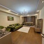 Посуточно 2 комнат Новостройка, İnşaatçılar метро, Ясамал район 1