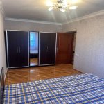 Kirayə (aylıq) 3 otaqlı Köhnə Tikili, Elmlər akademiyası metrosu, Yasamal rayonu 5