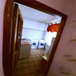 Kirayə (aylıq) 2 otaqlı Köhnə Tikili, Memar Əcəmi metrosu, 4-cü mikrorayon, Moskva univermağı, Nəsimi rayonu 6