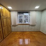 Kirayə (aylıq) 4 otaqlı Köhnə Tikili, Neftçilər metrosu, 8-ci kilometr, Nizami rayonu 8
