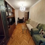 Kirayə (aylıq) 3 otaqlı Köhnə Tikili, Elmlər akademiyası metrosu, Yasamal rayonu 1