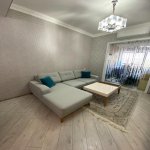 Продажа 2 комнатная Новостройка, İnşaatçılar метро, пос. Йени Ясамал, Ясамал район 2