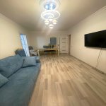 Kirayə (aylıq) 3 otaqlı Köhnə Tikili, Neftçilər metrosu, 8-ci kilometr, Nizami rayonu 2