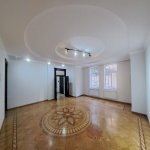 Kirayə (aylıq) 7 otaqlı Həyət evi/villa, Xalqlar dostluğu metrosu, 8-ci kilometr, Nizami rayonu 8