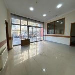 Kirayə (aylıq) 16 otaqlı Ofis, Qara Qarayev metrosu, Nizami rayonu 6