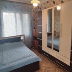 Kirayə (aylıq) 4 otaqlı Köhnə Tikili, Azadlıq metrosu, 8-ci mikrorayon, Binəqədi rayonu 1