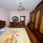 Kirayə (aylıq) 3 otaqlı Köhnə Tikili, Memar Əcəmi metrosu, 4-cü mikrorayon, Nəsimi rayonu 4